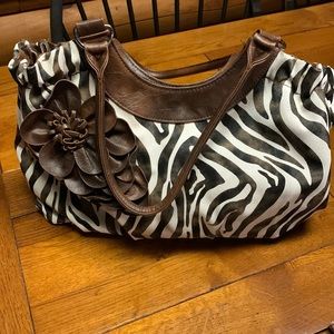 Zebra striped handbag brown & white